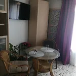 Magnifique Non Fumeur Pres De La Gare Apartmán *